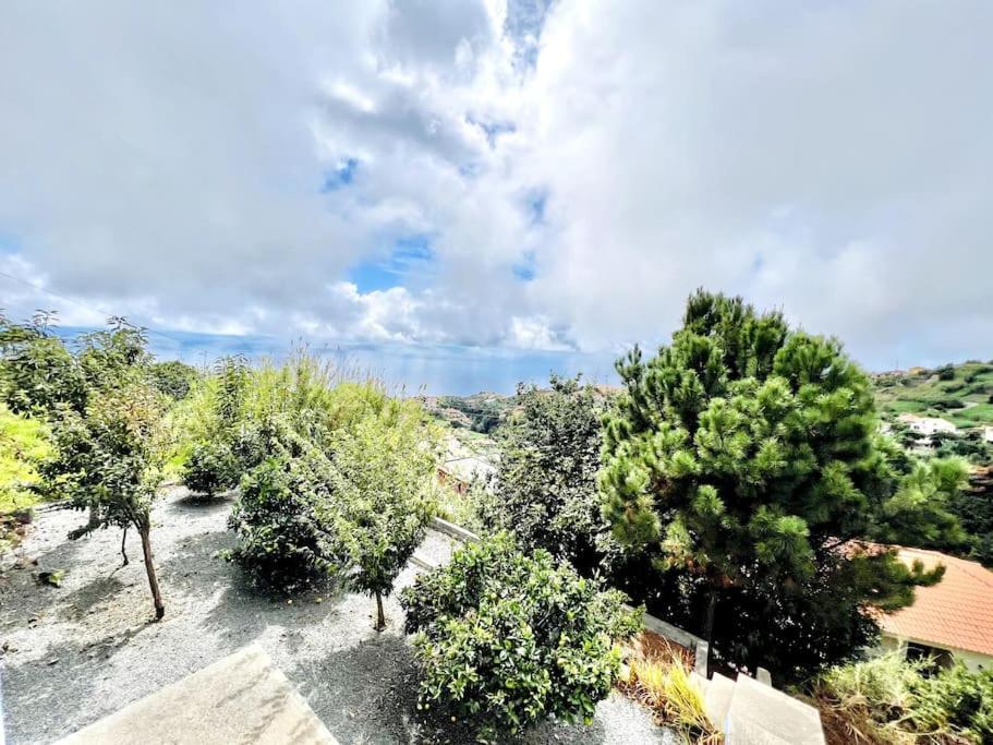 Casa Amarela By Your Madeira Rentals Понта до Сол Екстериор снимка