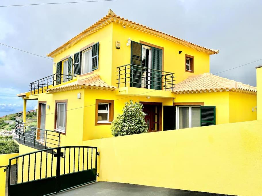 Casa Amarela By Your Madeira Rentals Понта до Сол Екстериор снимка